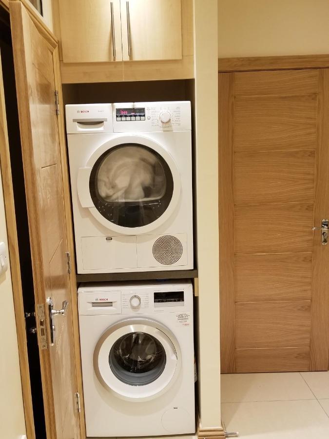London Luxury Apartments 5 Min Walk From Ilford Station, With Free Parking Free Wifi المظهر الخارجي الصورة